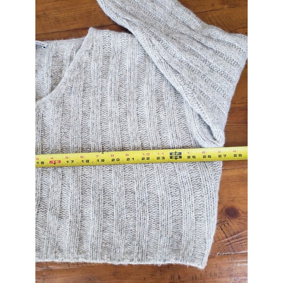 Zara Sweater Womens Medium Beige Chunky Knit Wool Blend Cropped Oversized V-Neck - Picture 10 of 12